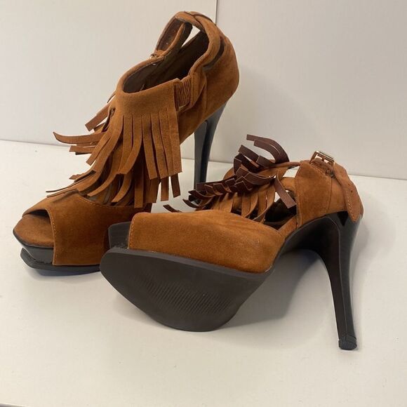 NEW Nadara Tan Swede Heels sz8 - Picture 3 of 3